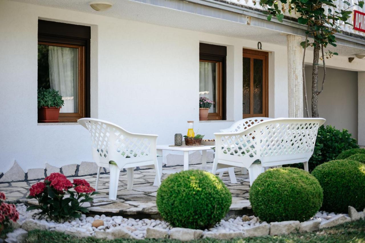 Markovic Village Apartments Ulcinj Exterior photo
